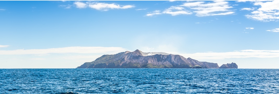H&S White Island